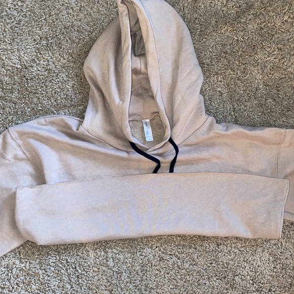 OTL Cropped Hoodie (L) - Picture 4 of 6